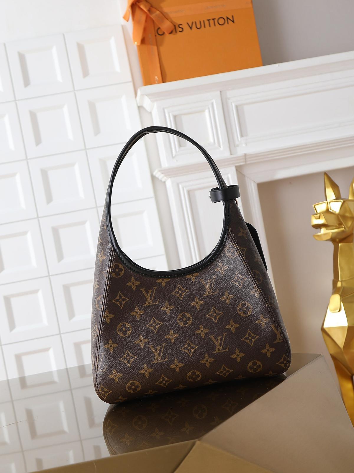 Louis Vuitton LV classic printed tote bag