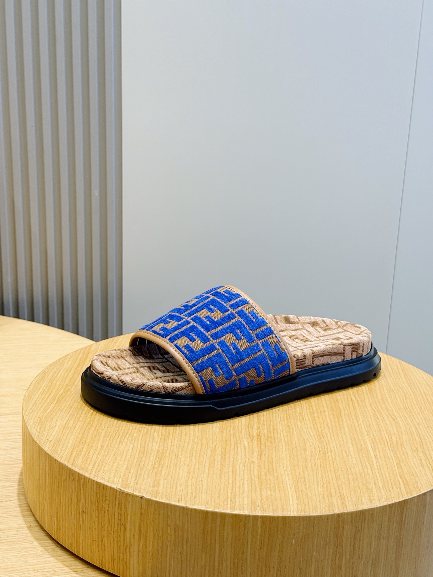 Fendi Men's FF Slipper Mule