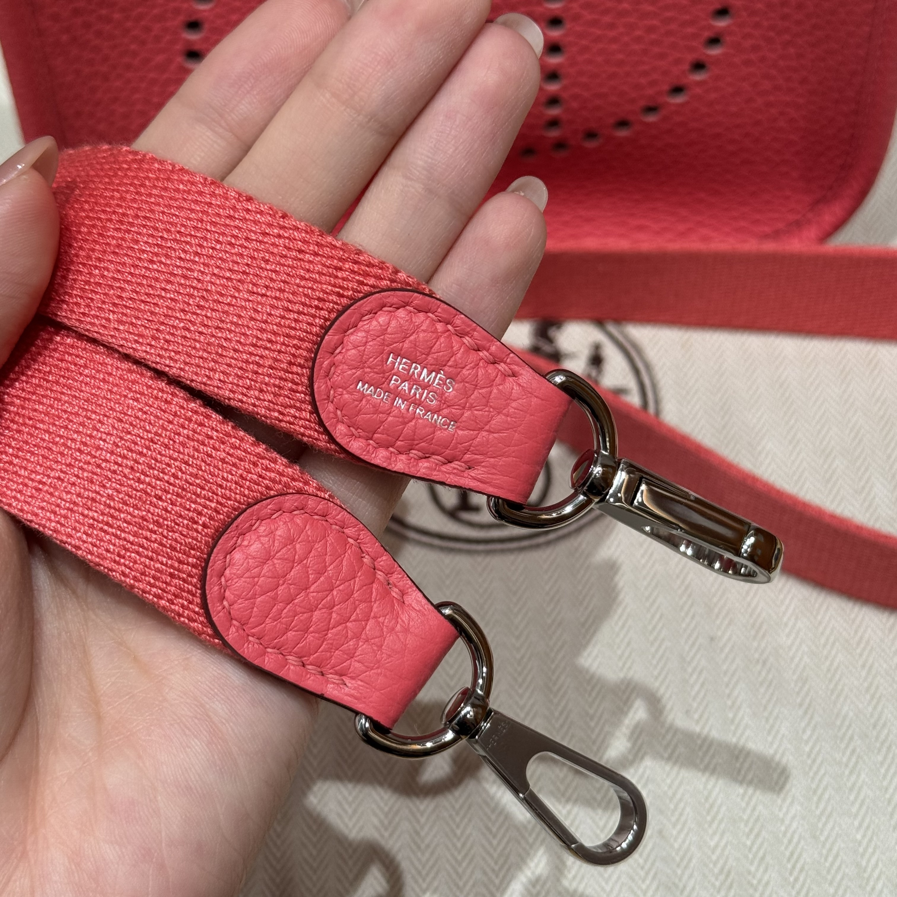 Hermes Rose Lipstick  Clemence Mini Evelyne 16