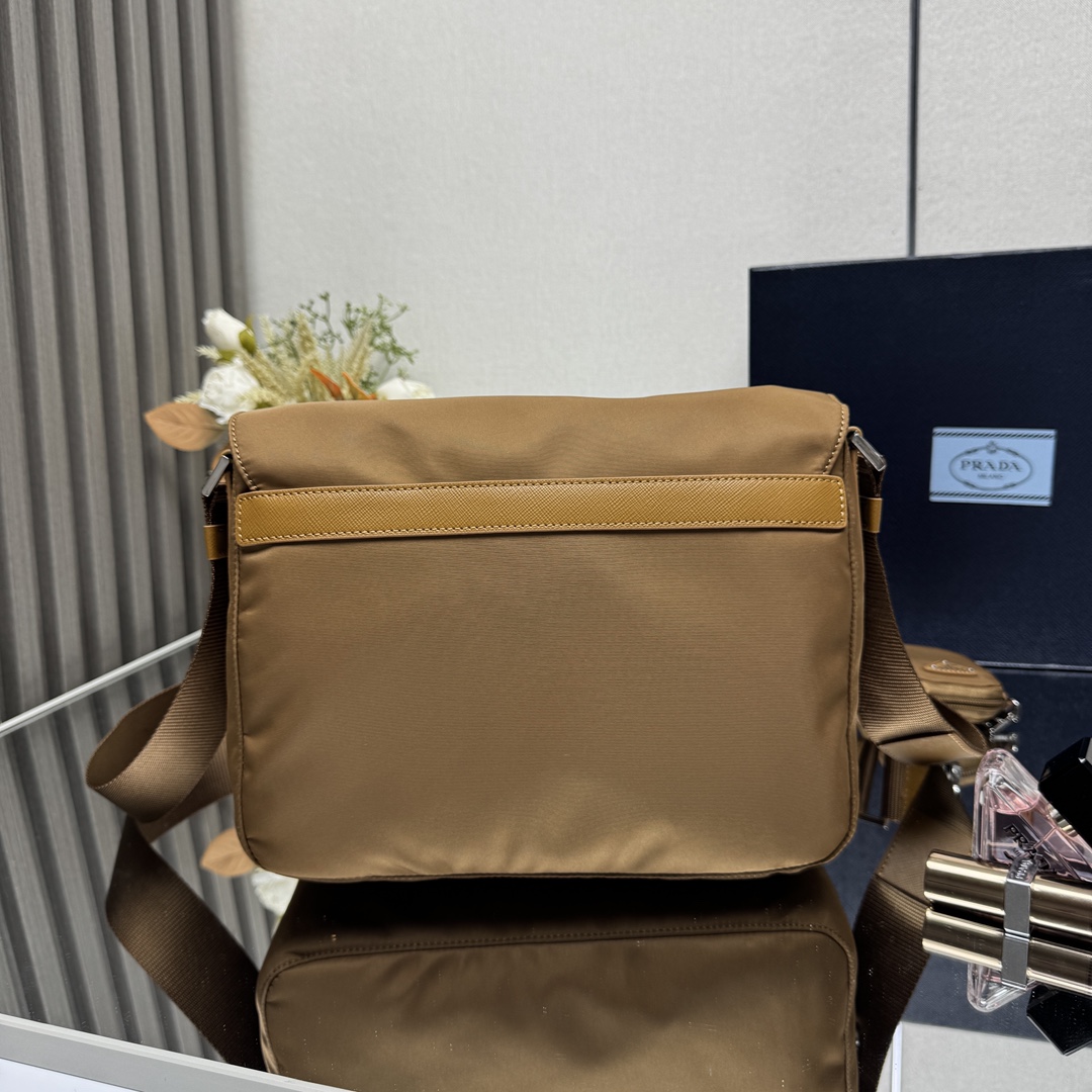 Prada Re-Nylon shoulder bag-Brown 1BD953