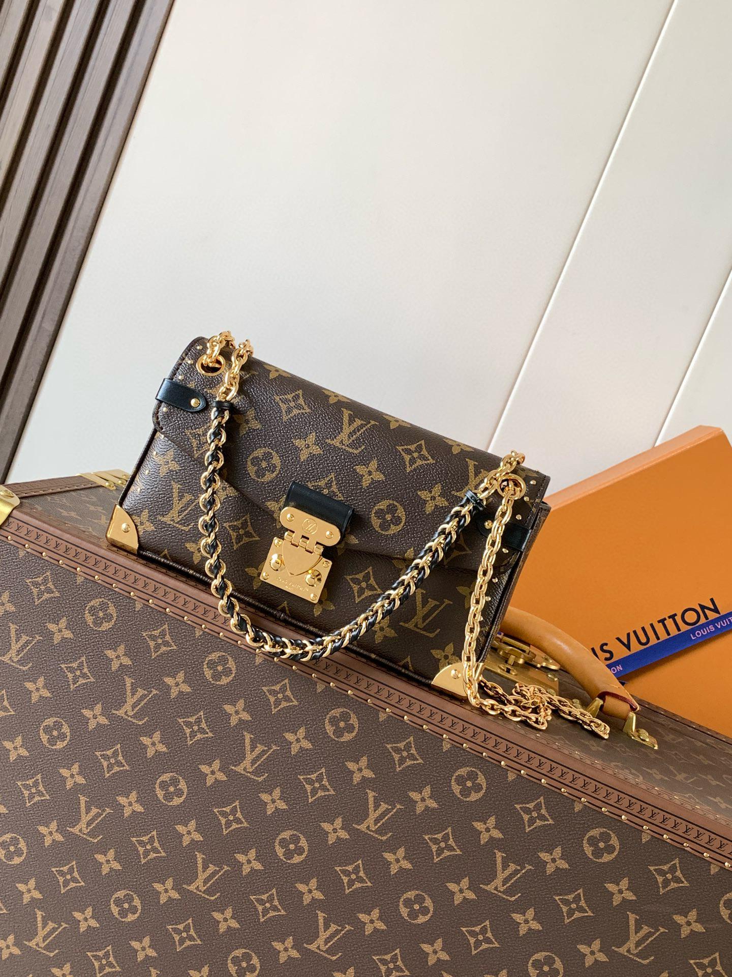M27266 LV Trunkie East West Handbag Monogram Canvas