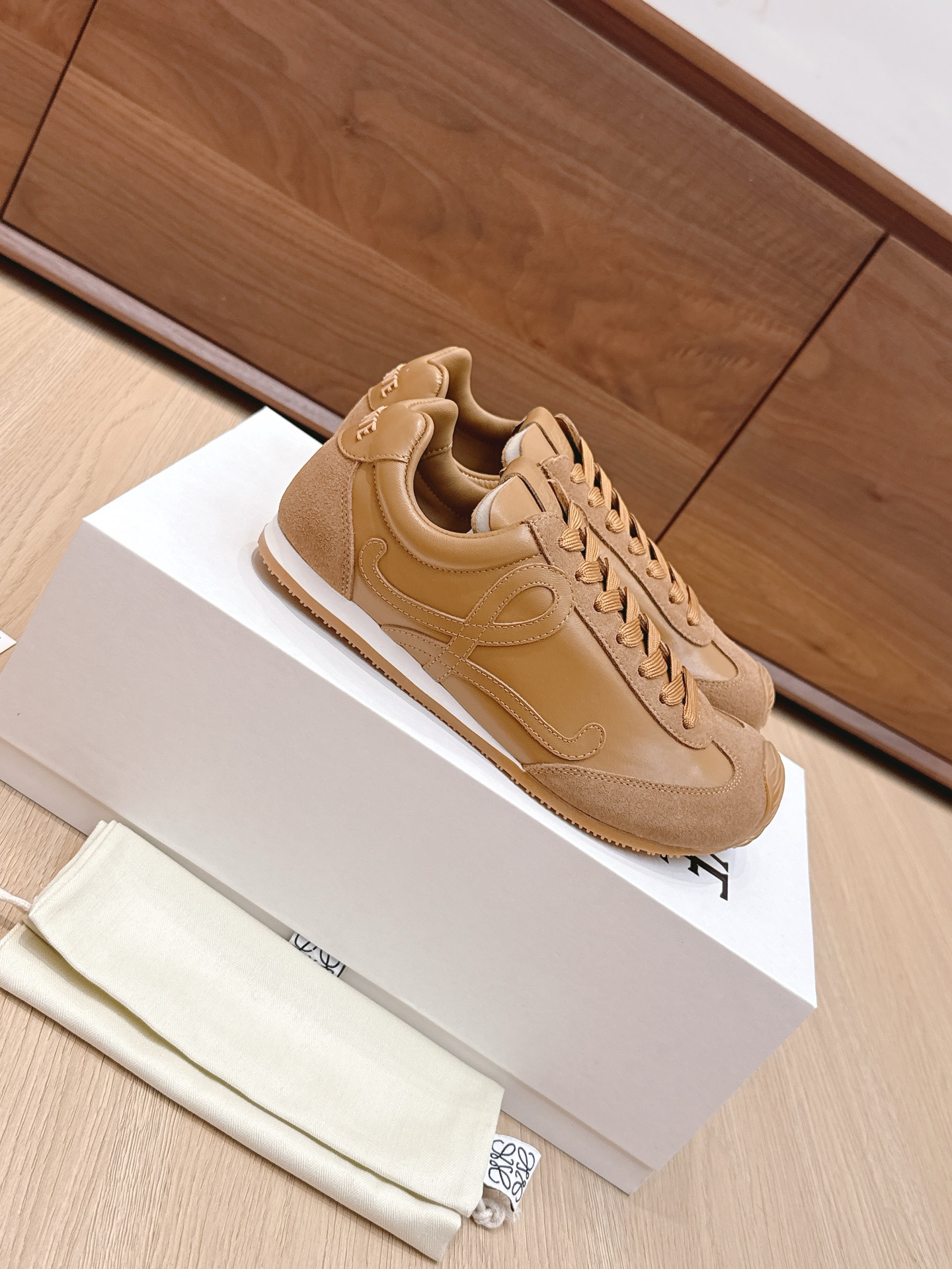 Loewe Ballet Runner 2.0 Sneaker
