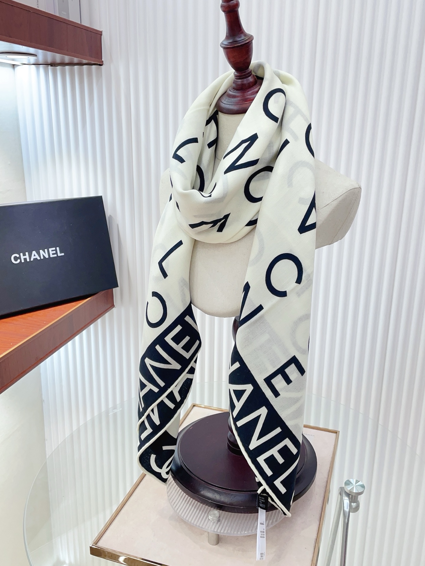 Chanel Shawl 140cm