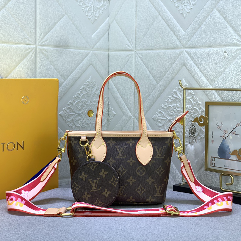 Louis Vuitton LV Neverfull BB Bag
