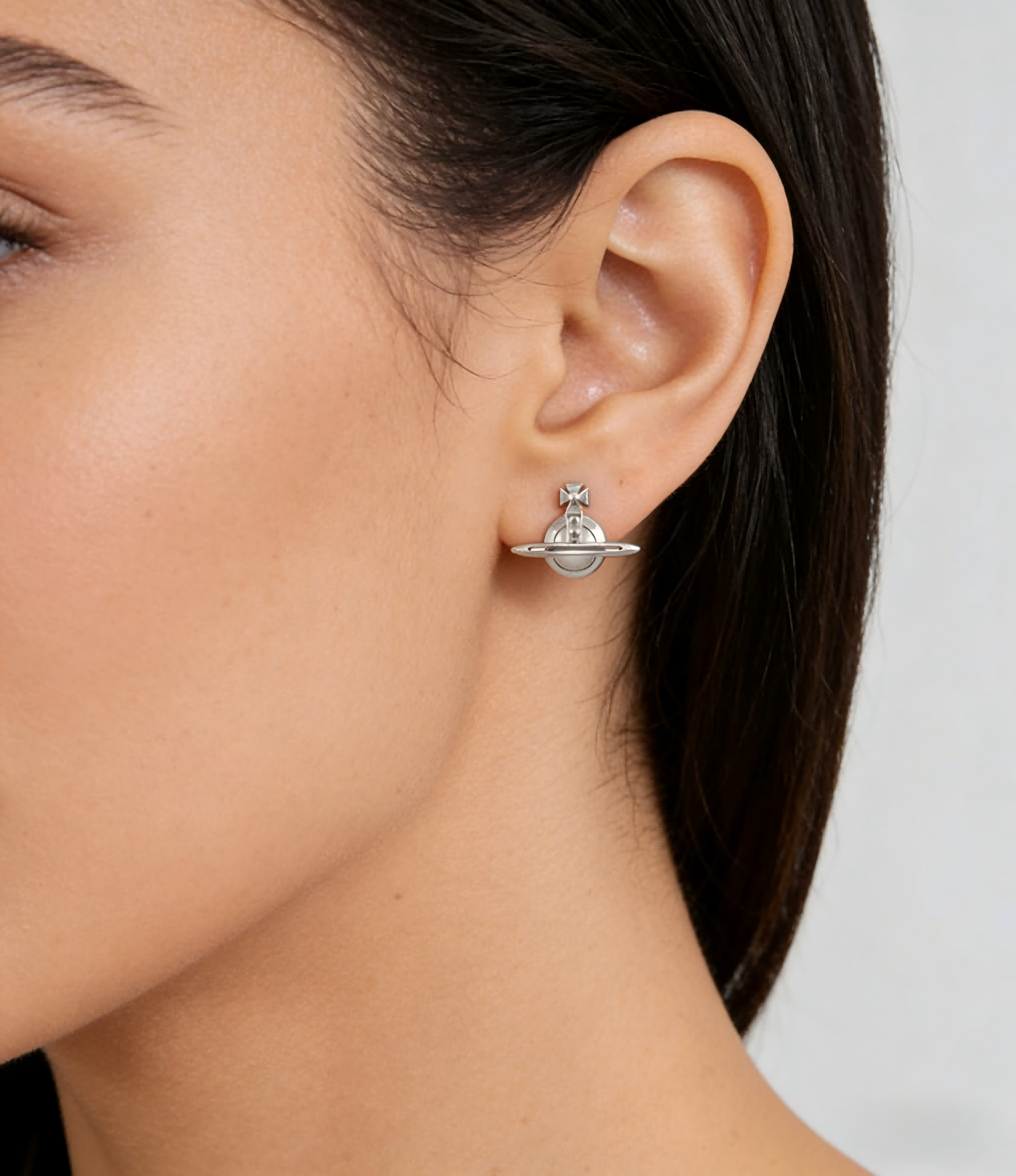 2026 New Vivienne Westwood Silver Tone Flat Orb Stud Earrings for Women, Trendy Y2K Aesthetic Minimalist Jewelry, Perfect for Daily & Office Wear