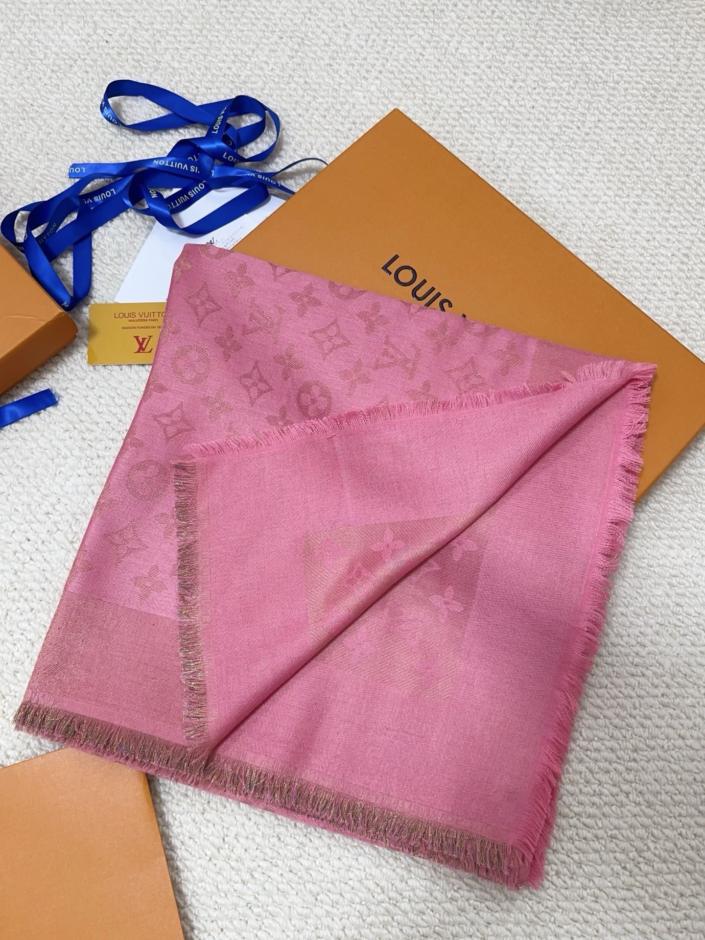 Louis Vuitton Classic Monogram Shawl 140cm
