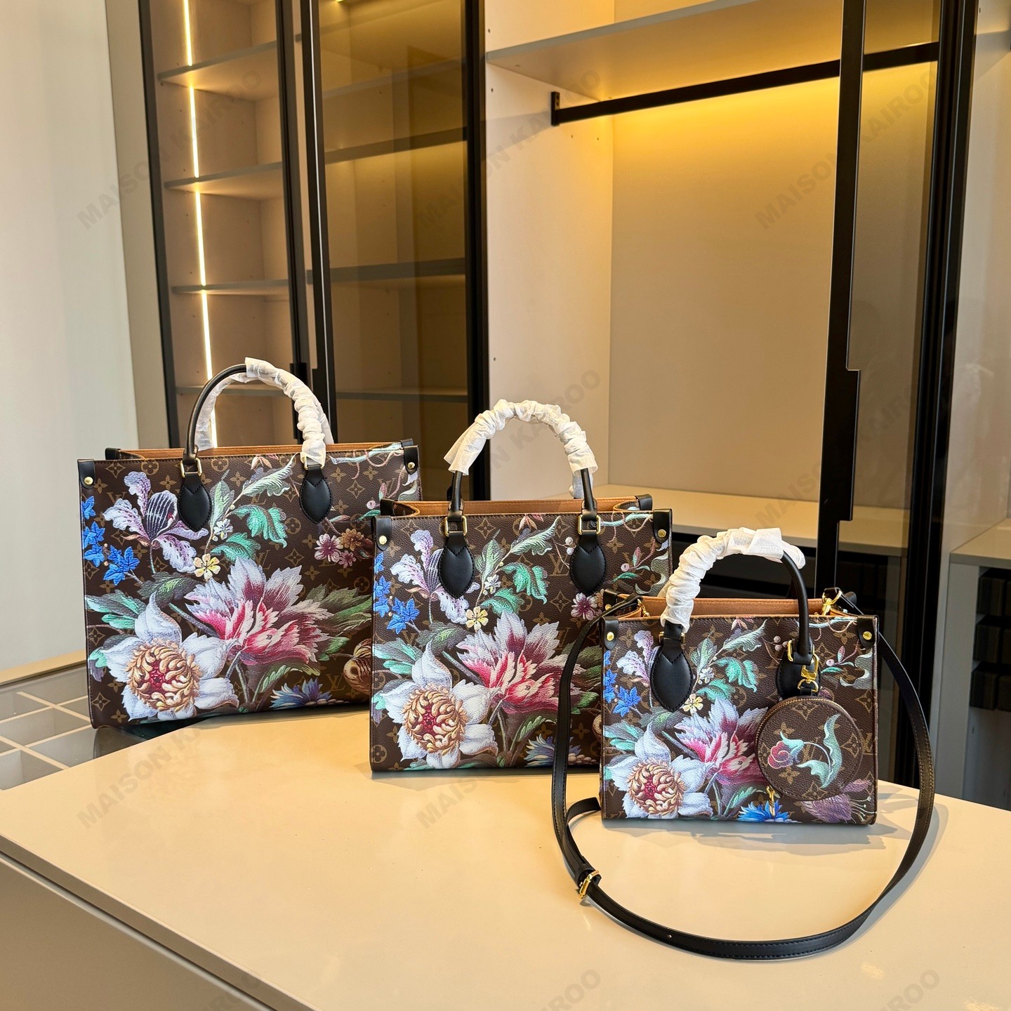 Louis Vuitton LV OnTheGo PM/MM/GM Brown Tropical Magnolia Floral Monogram Leather Top Handle Tote Bag - KAIROO