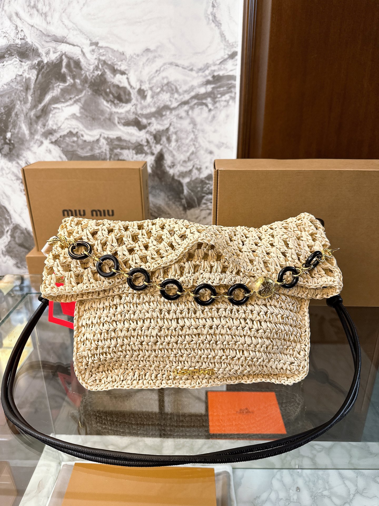 Loewe Paseo Ola Medium Woven Raffia Pebble Chain Strap Wave Shoulder Hobo Tote Bag - KAIROO