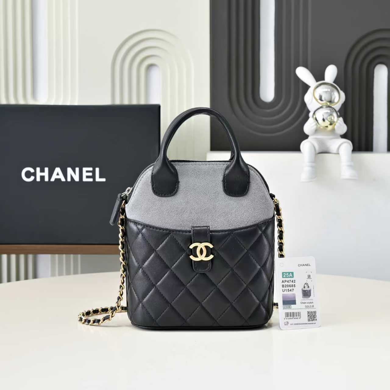 Chanel Bags Suede Sheepskin AS4742 (10A Mirror Version)