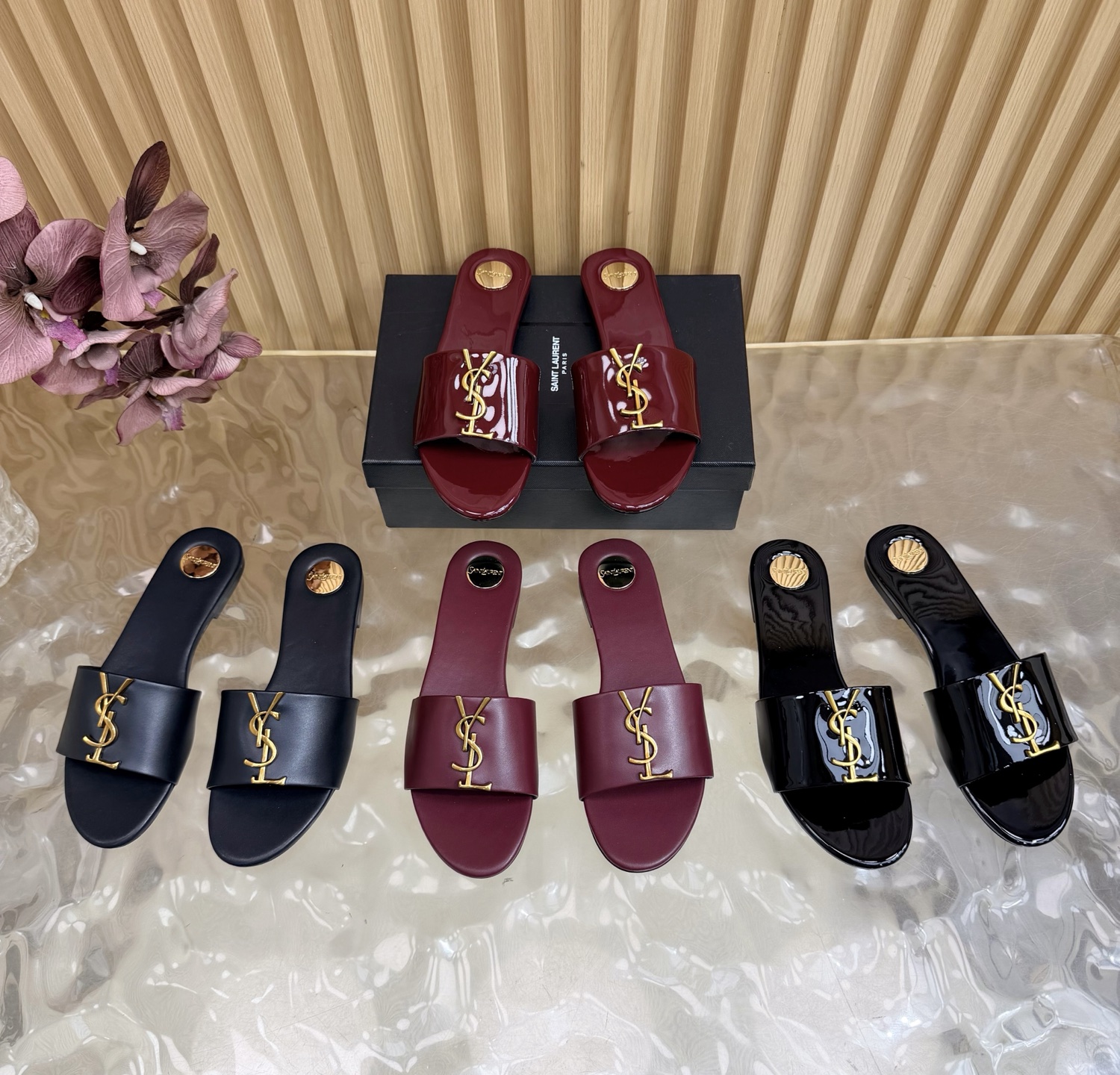 Saint Laurent YSL Logo Patent & Smooth Leather Wide Strap Tribute Flat Slide Sandals - KAIROO