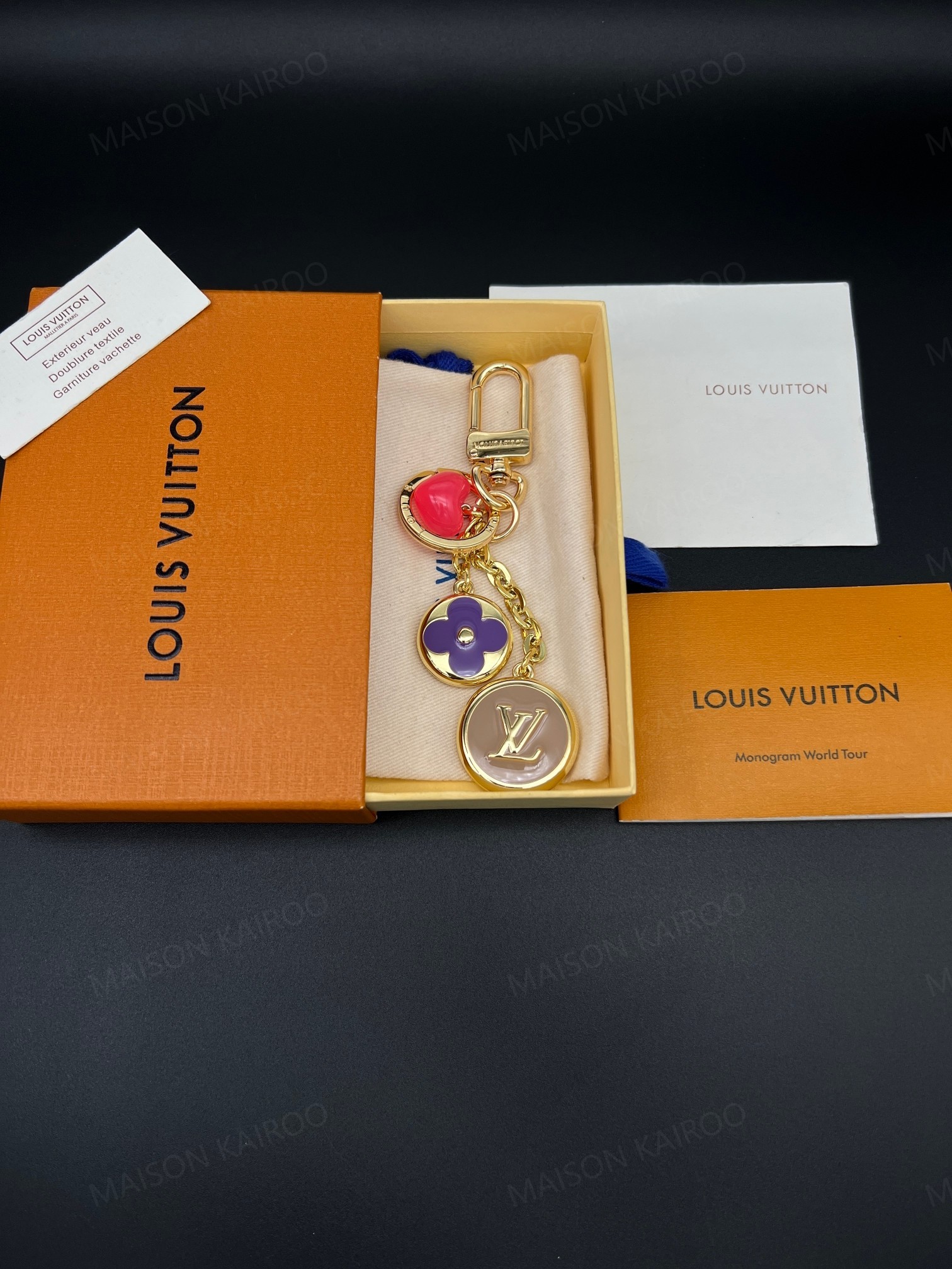 Louis Vuitton LV Enamel Heart Flower Bag Charm Keychain - KAIROO