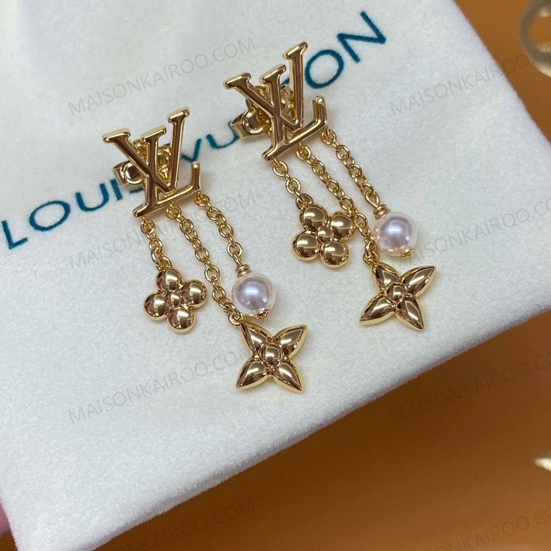 Louis Vuitton LV Flower and Pearl Tassel Earrings - KAIROO