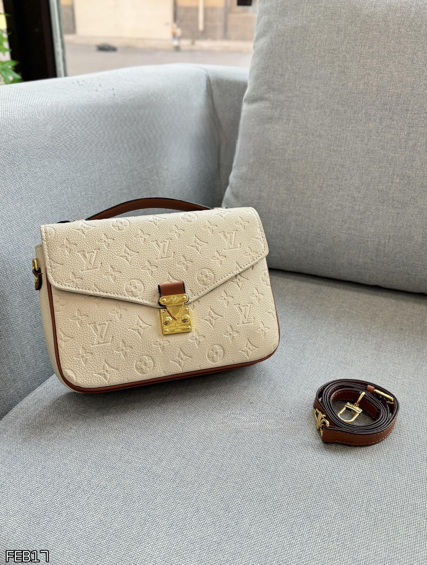Louis Vuitton S-Lock Flap Pochette Metis Full Monogram Empreinte Leather Gold HW Shoulder Bag - KAIROO