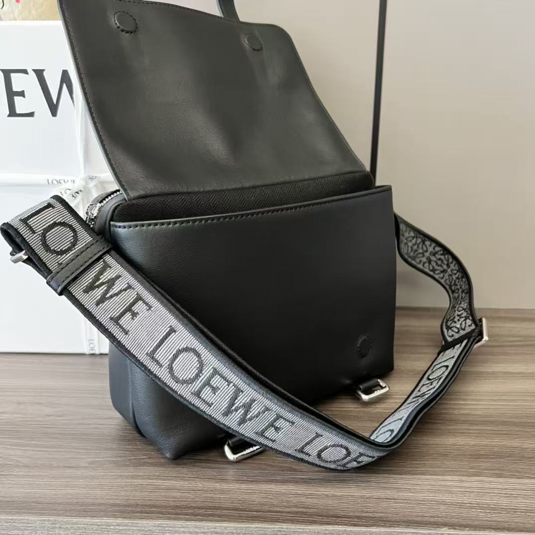 Loewe Military Messenger Classic Postman Bag