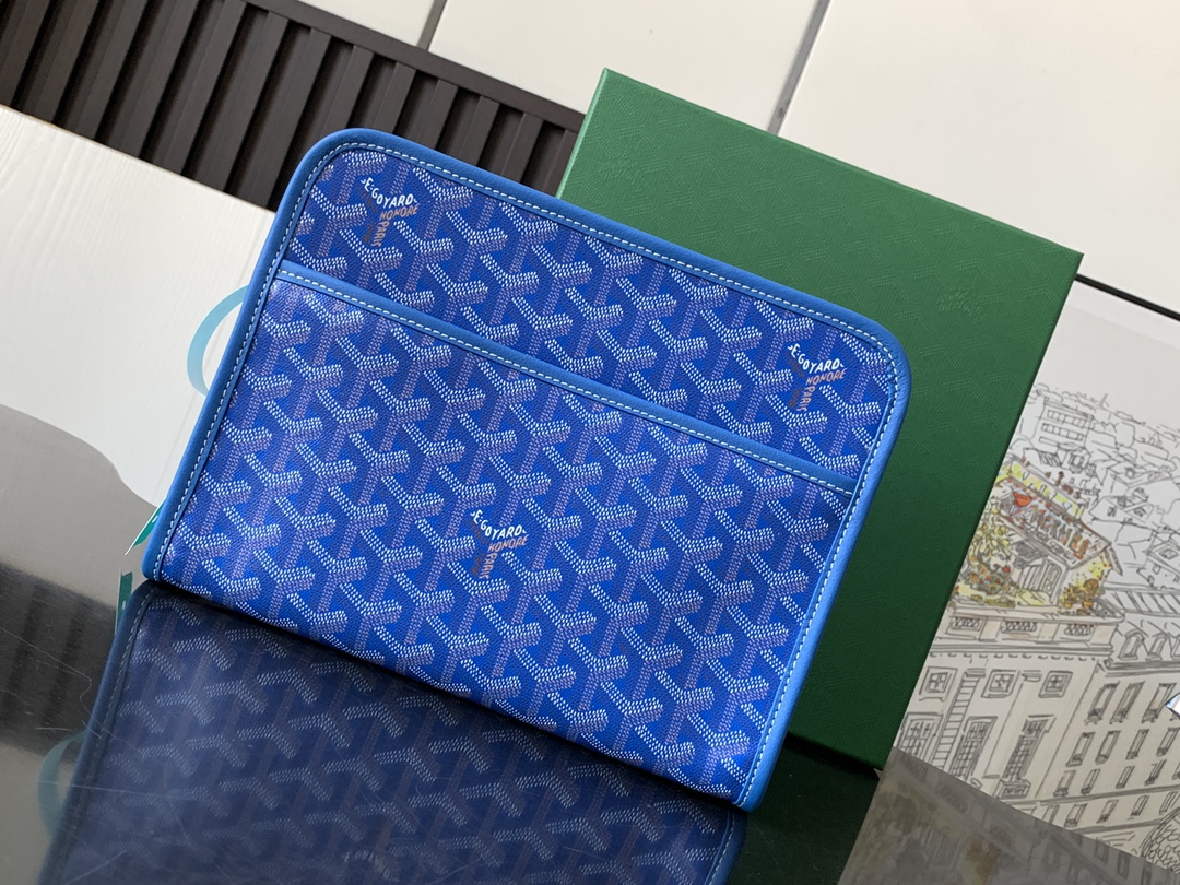 Goyard Jouvence Toiletry Bag in Sky blue