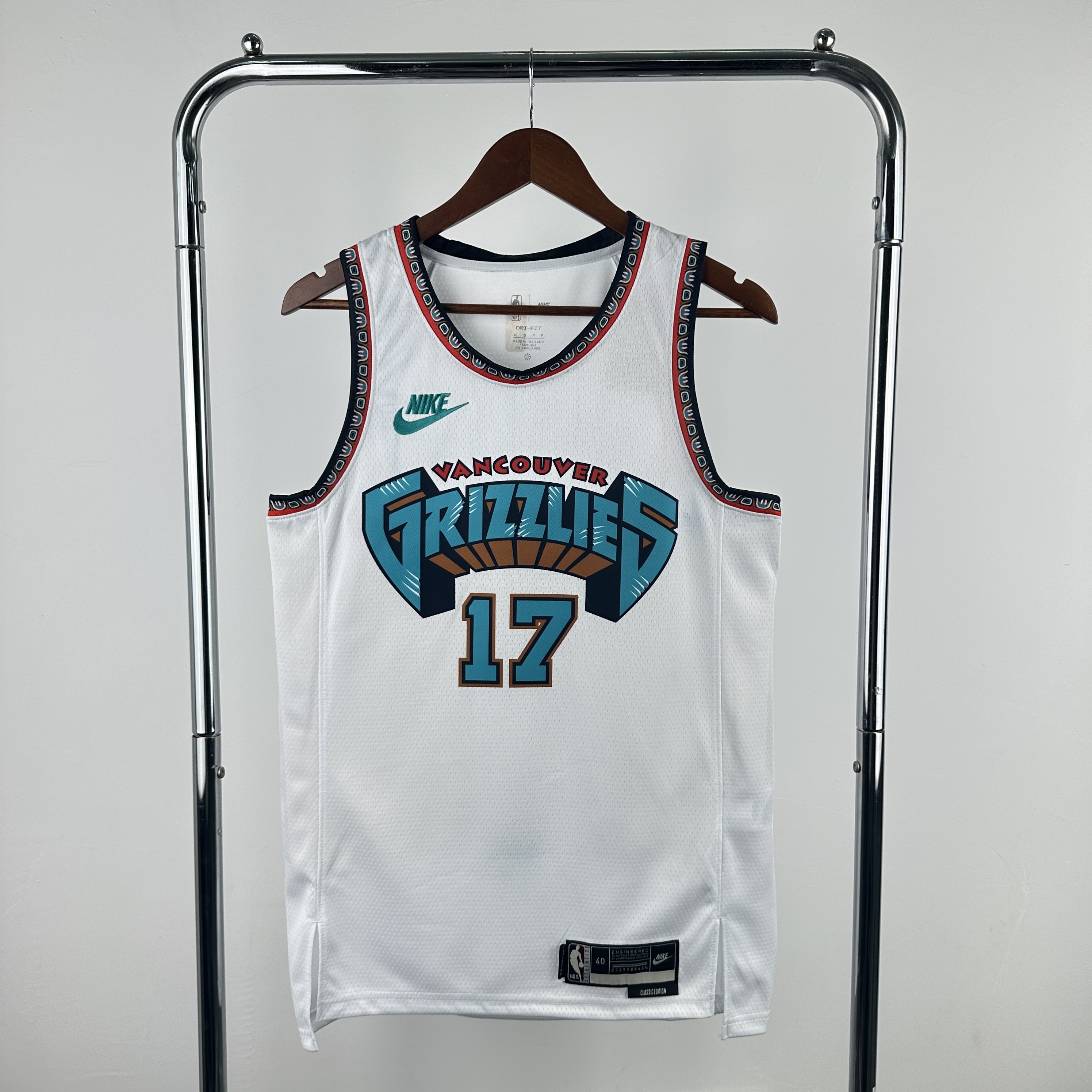 25 Season Grizzlies White  #17