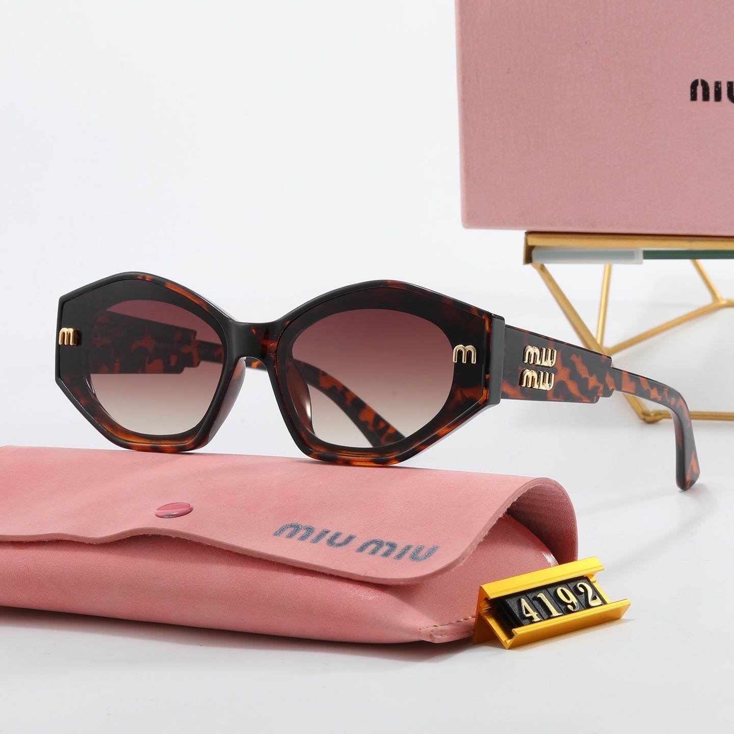 Miu Miu Classic Acetate Dimensional Geometric Frame Contrast Temple Dual Row Gold Tone Logo Cat Eye Sunglasses - KAIROO