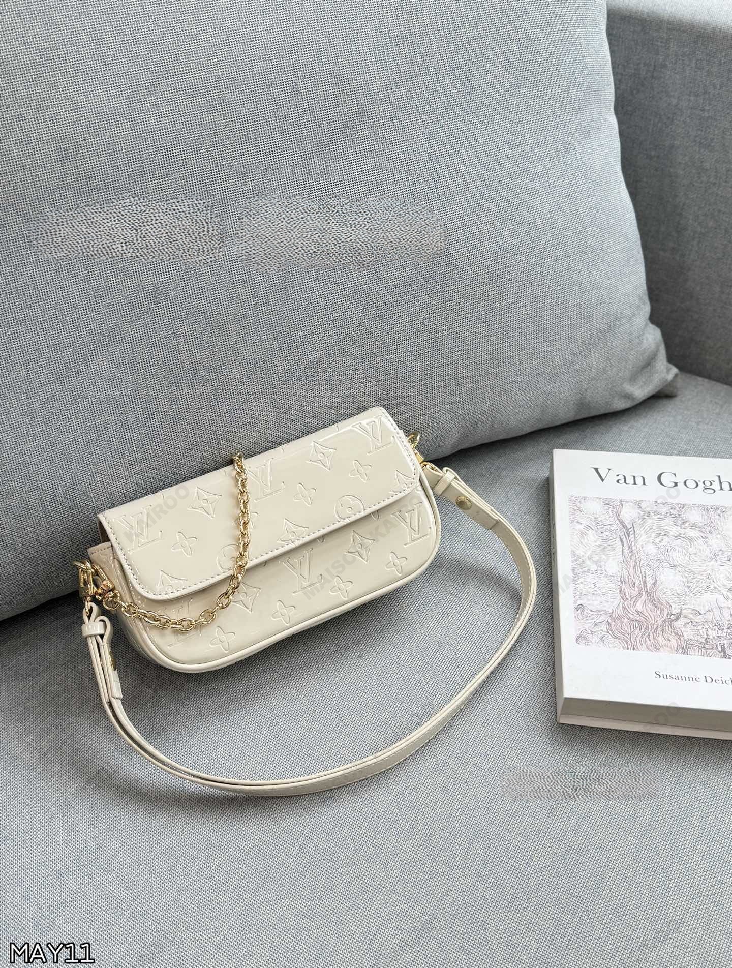 Louis Vuitton LV Ivy WOC Monogram Embossed Patent Leather Baguette Hobo Shoulder Bag - KAIROO