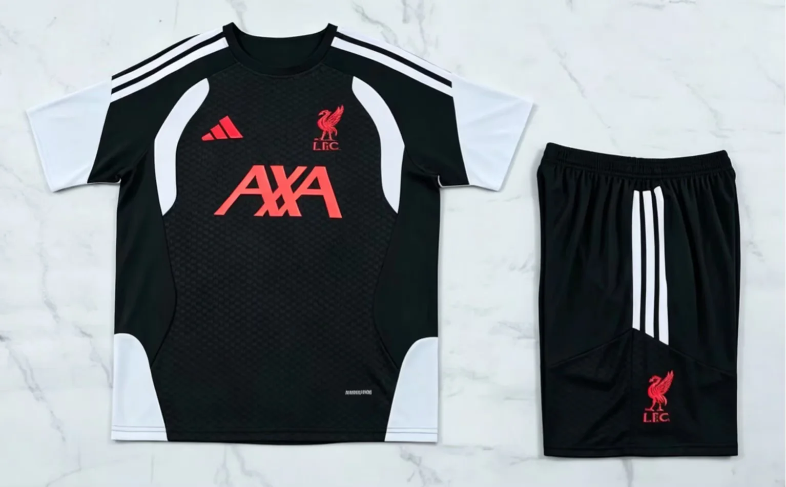 2026/27 LiverPool FC. Straining Levver Black Fans Soccer Jersey 1:1 Thai Quality