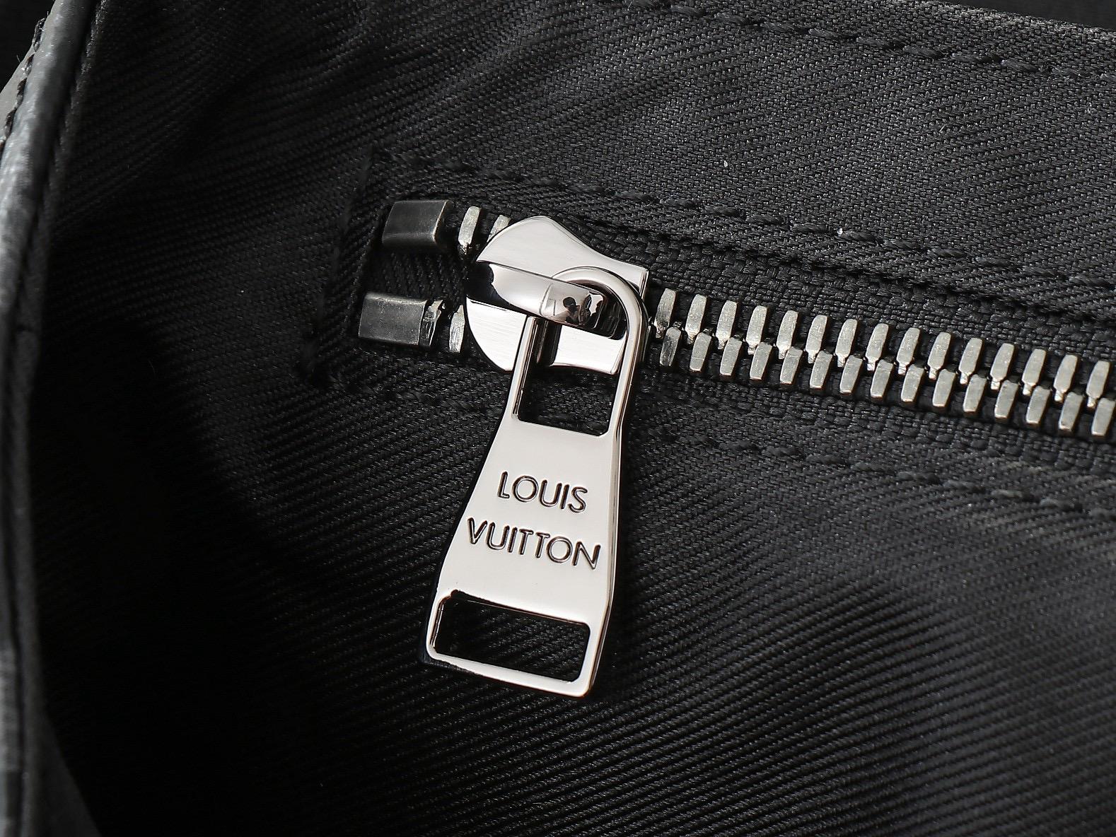 Louis Vuitton LV Voyager messenger bag