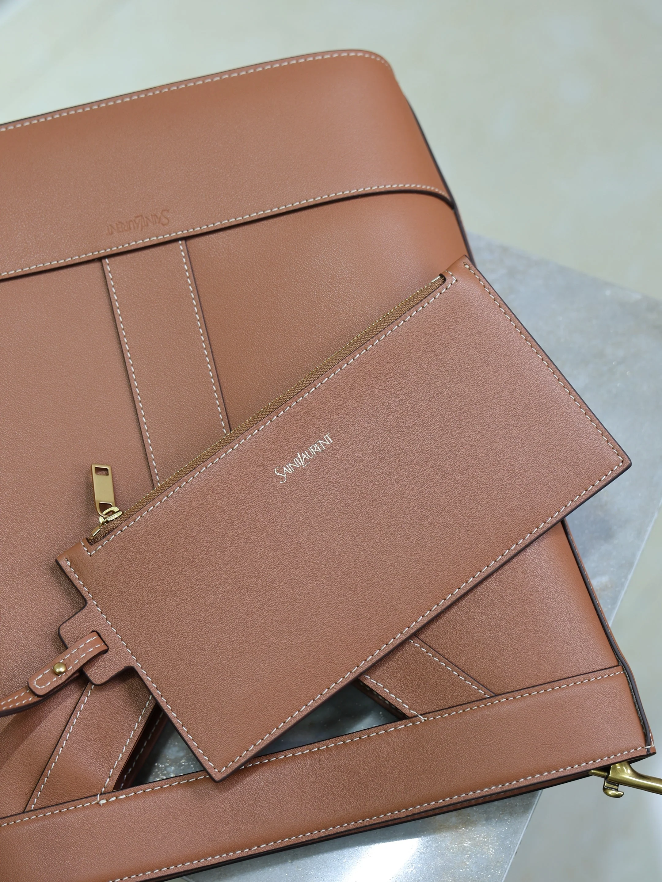 Saint Laurent YSL Small Bucket 23cm Caramel Leather