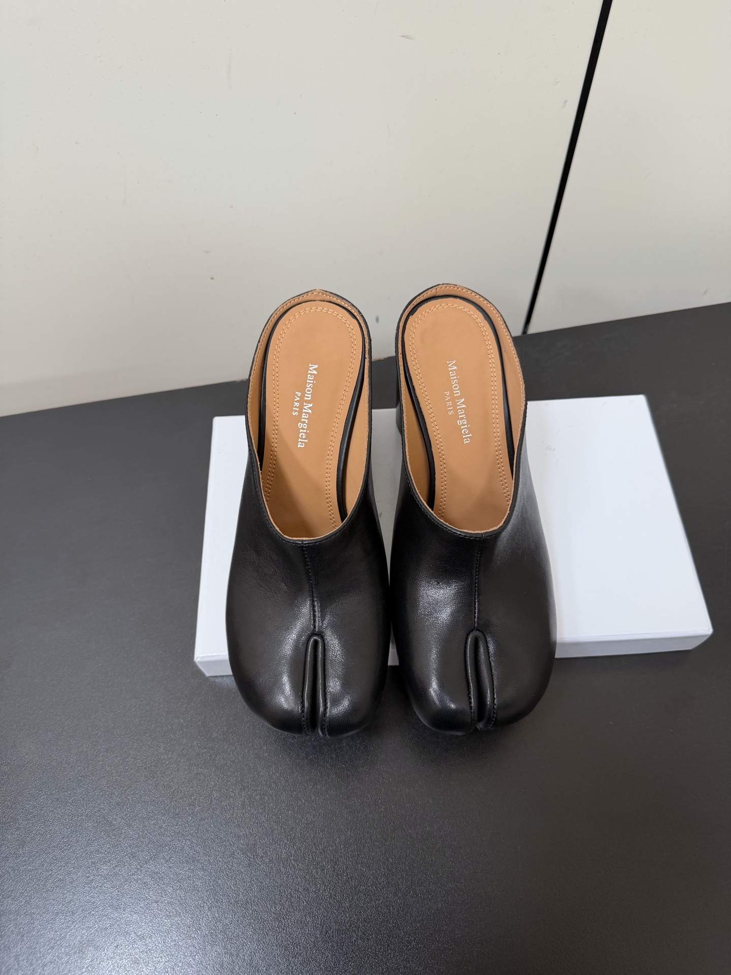 Maison Margiela Tabi décolleté mule
