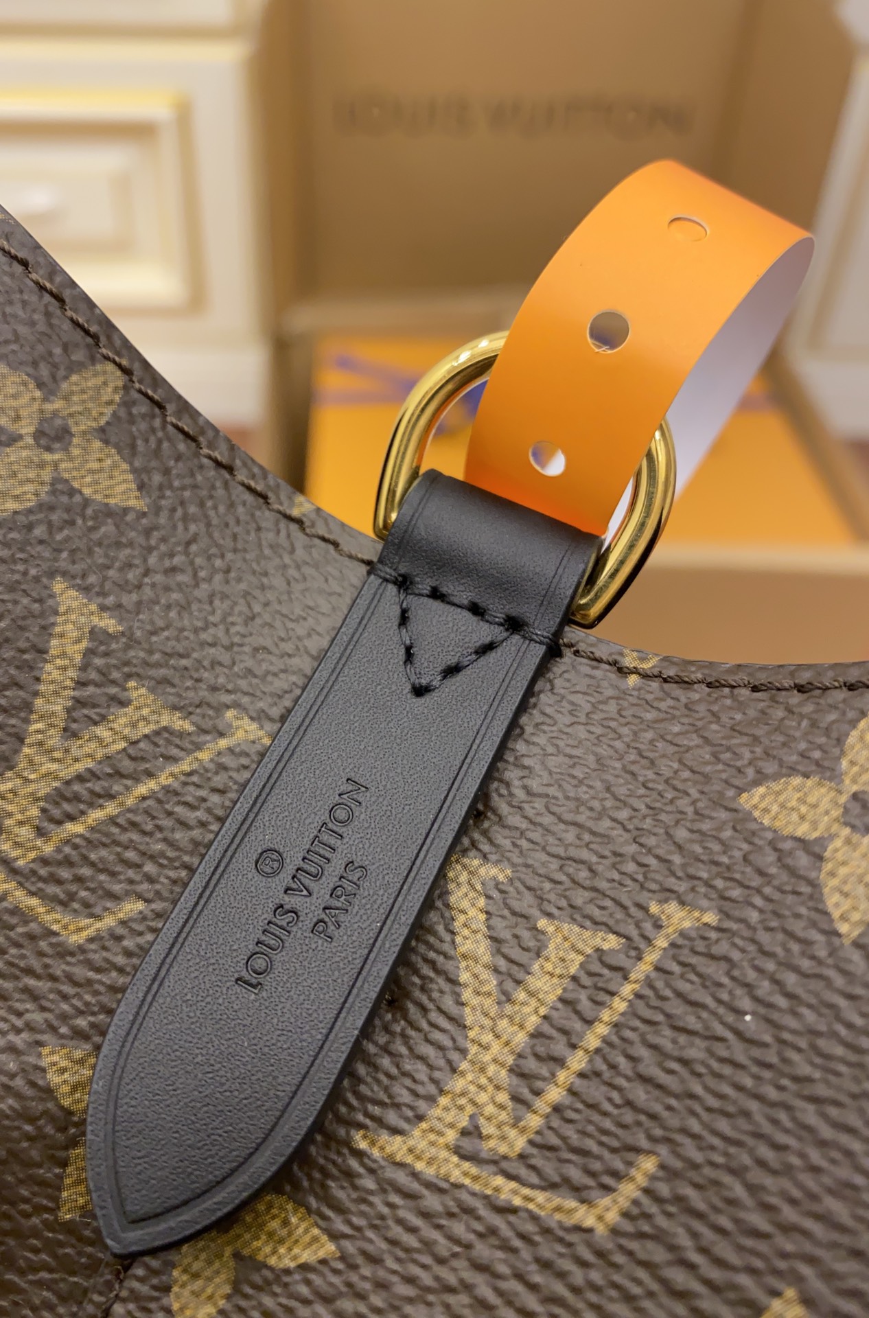 Louis Vuitton LV NeoNoe MM M44020