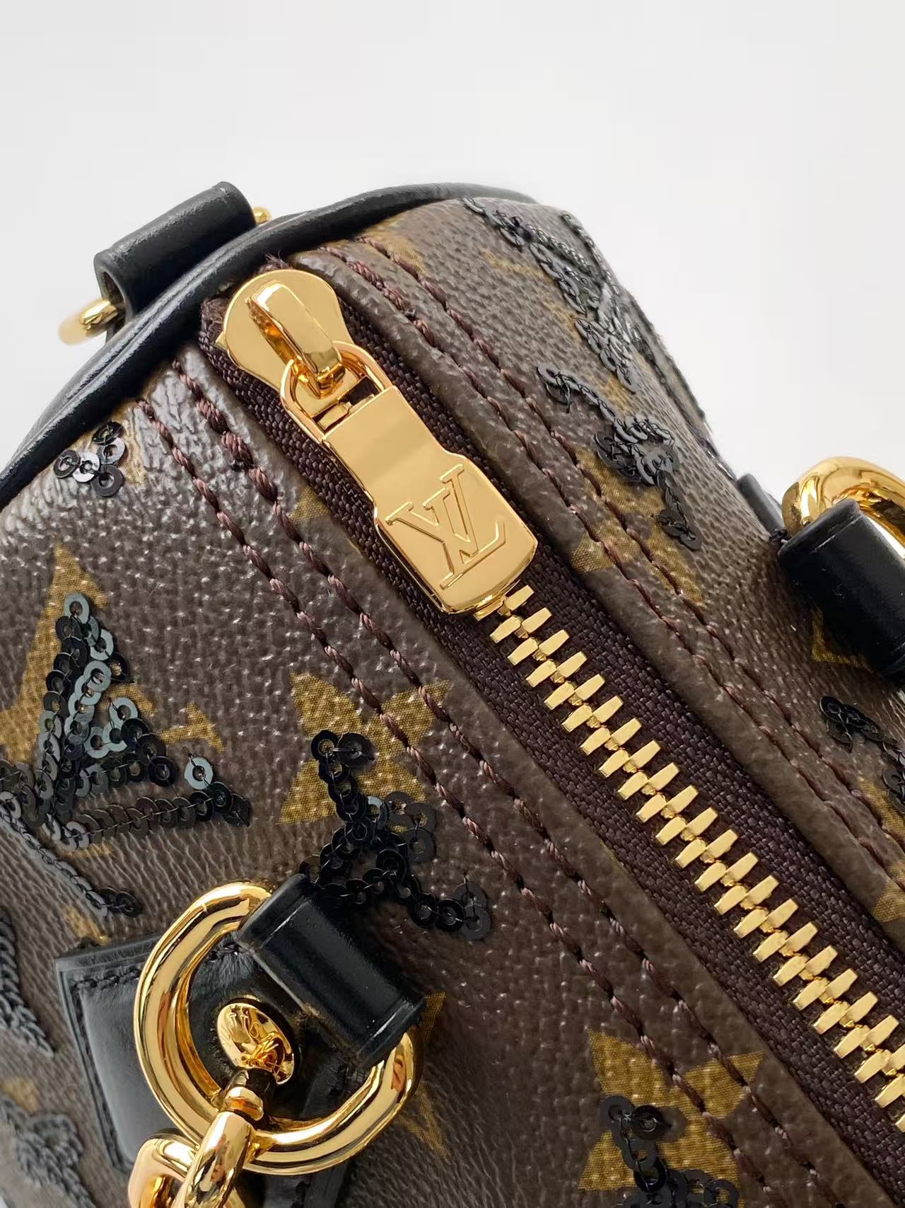 Louis Vuitton Monogram Sequeins Speedy Bandouli è re 20 Handbag