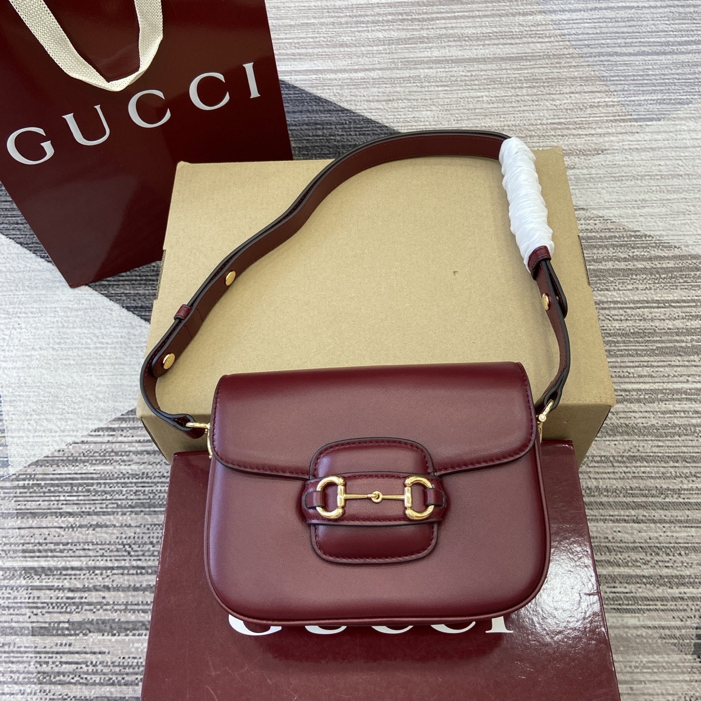 Gucci Bags Horsebit 1955 Aura Original Soft Leather 847064 (10A Mirror Version)