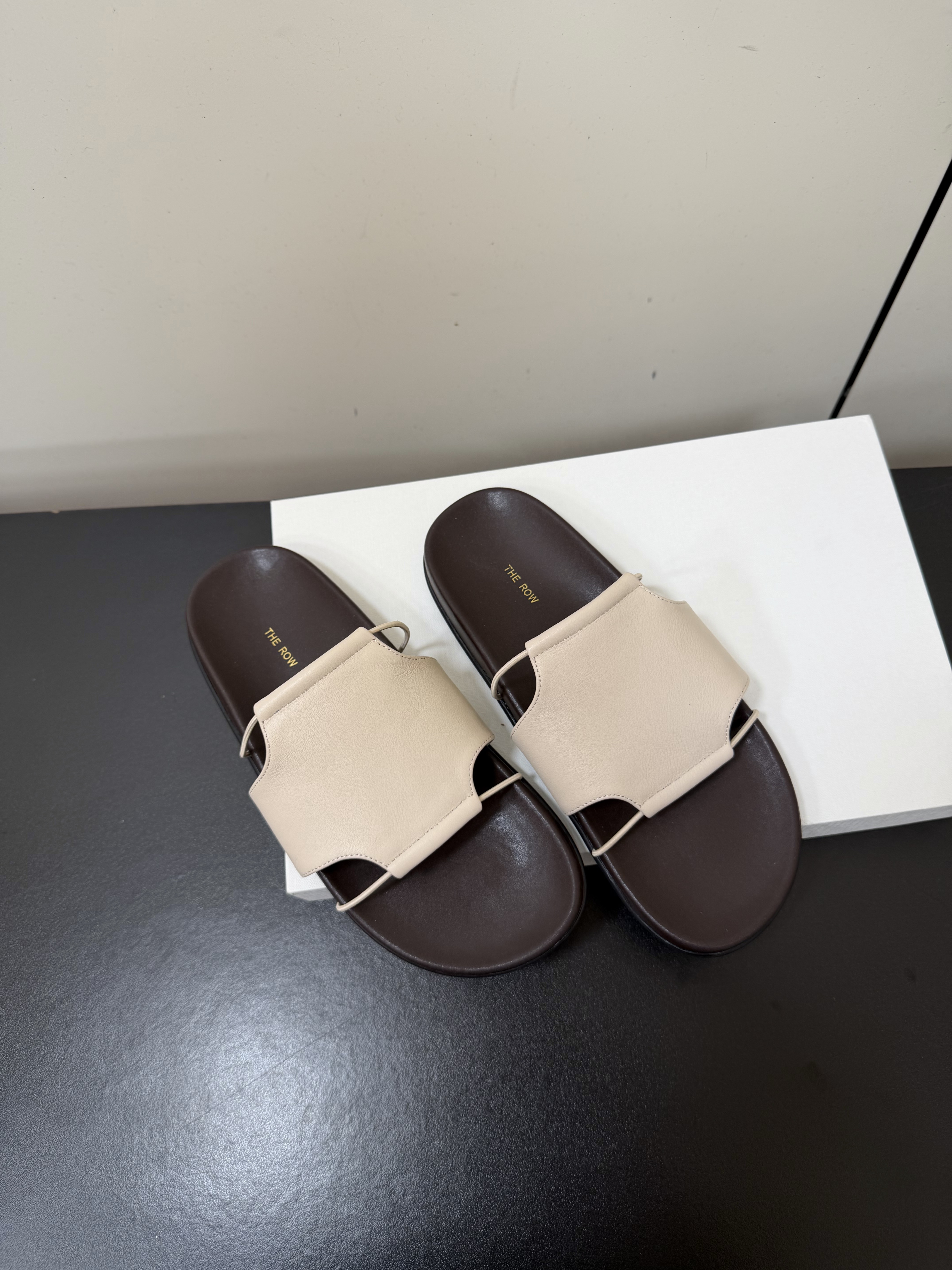The Row Vivienne Leather Mule