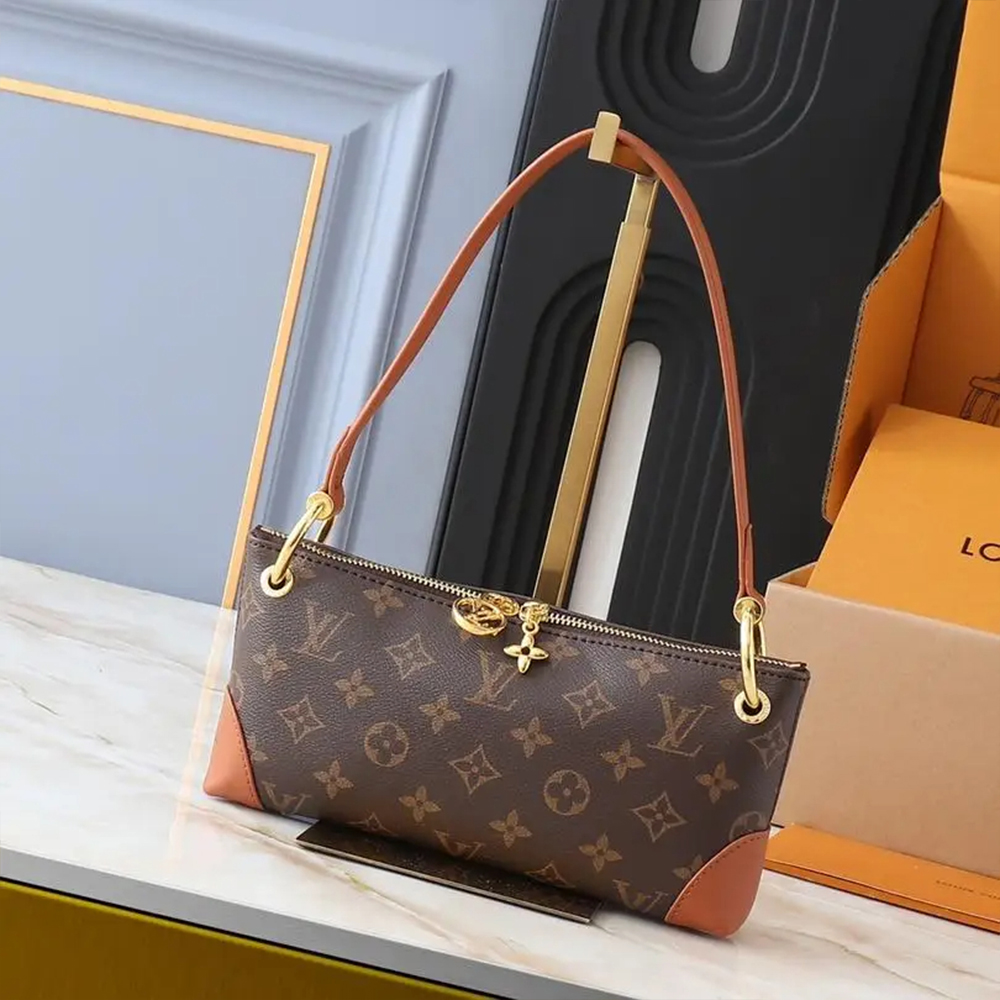 Louis Vuitton LV Pochette Sevres Shoulder Crossbody Bag M12174