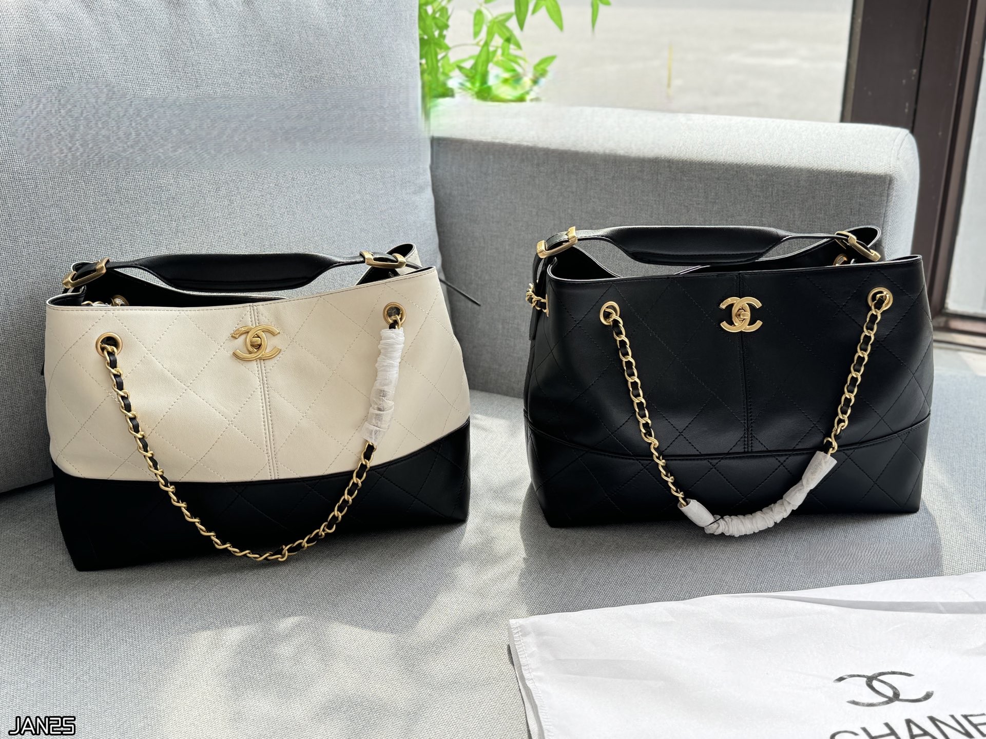 Chanel 25A Large Gabrielle Quilted Leather Top Handle Turn Lock Hobo Bucket Tote Bag - KAIROO