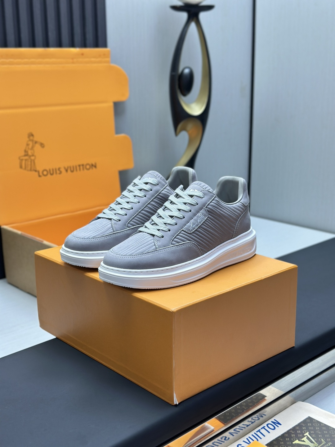 Men's LV Beverly Hills Sneaker