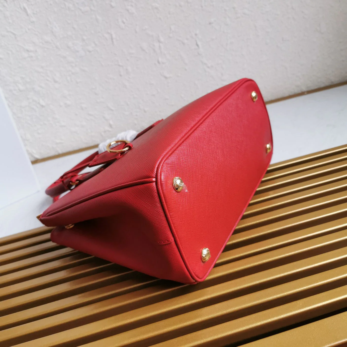 Prada MEDIUM GALLERIA 28 RED SAFFIANO LEATHER