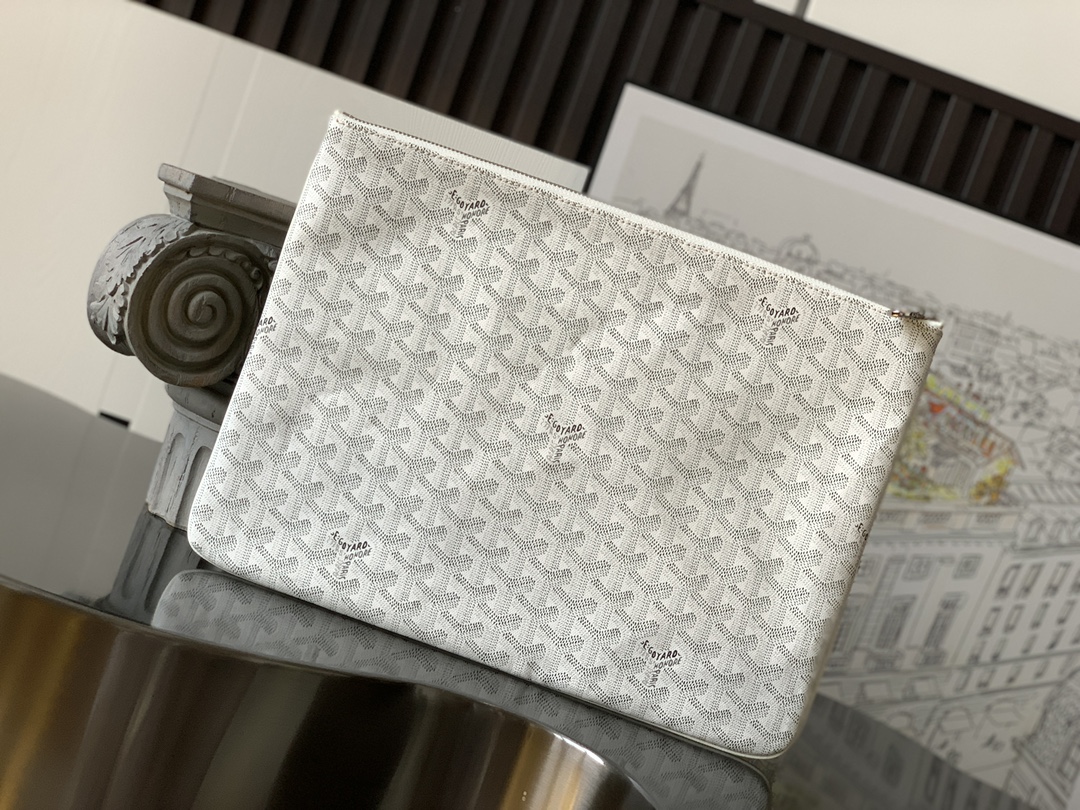Goyard Sénat pouch in White