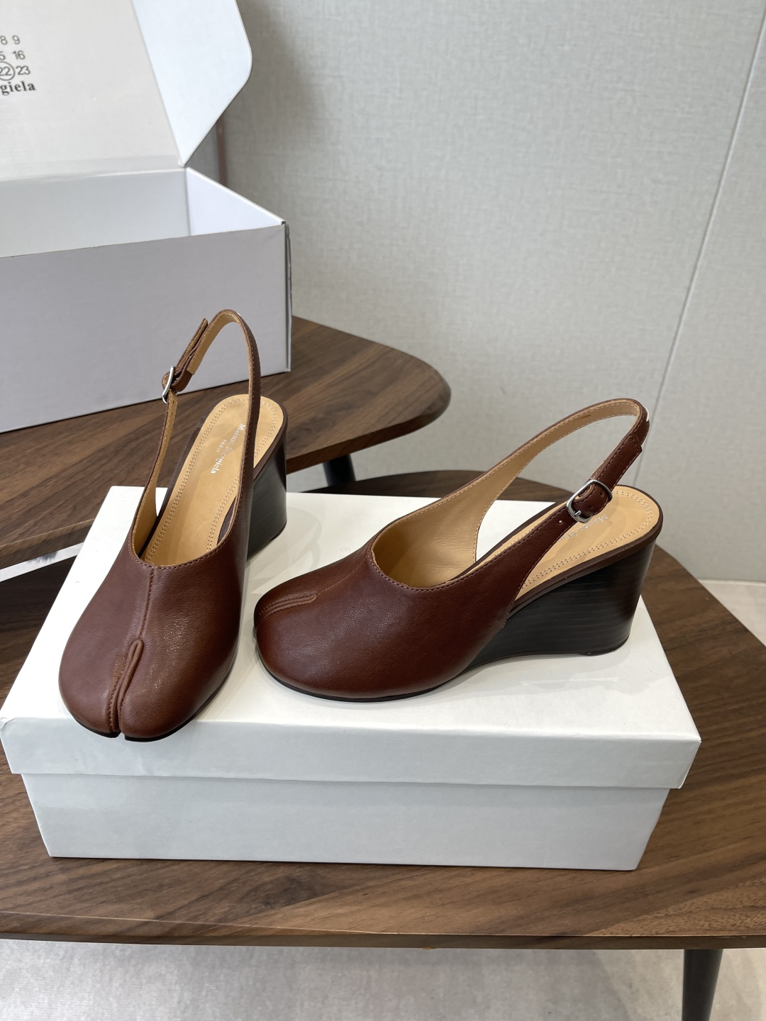 Maison Margiela Tabi Wedge Slingback Pump