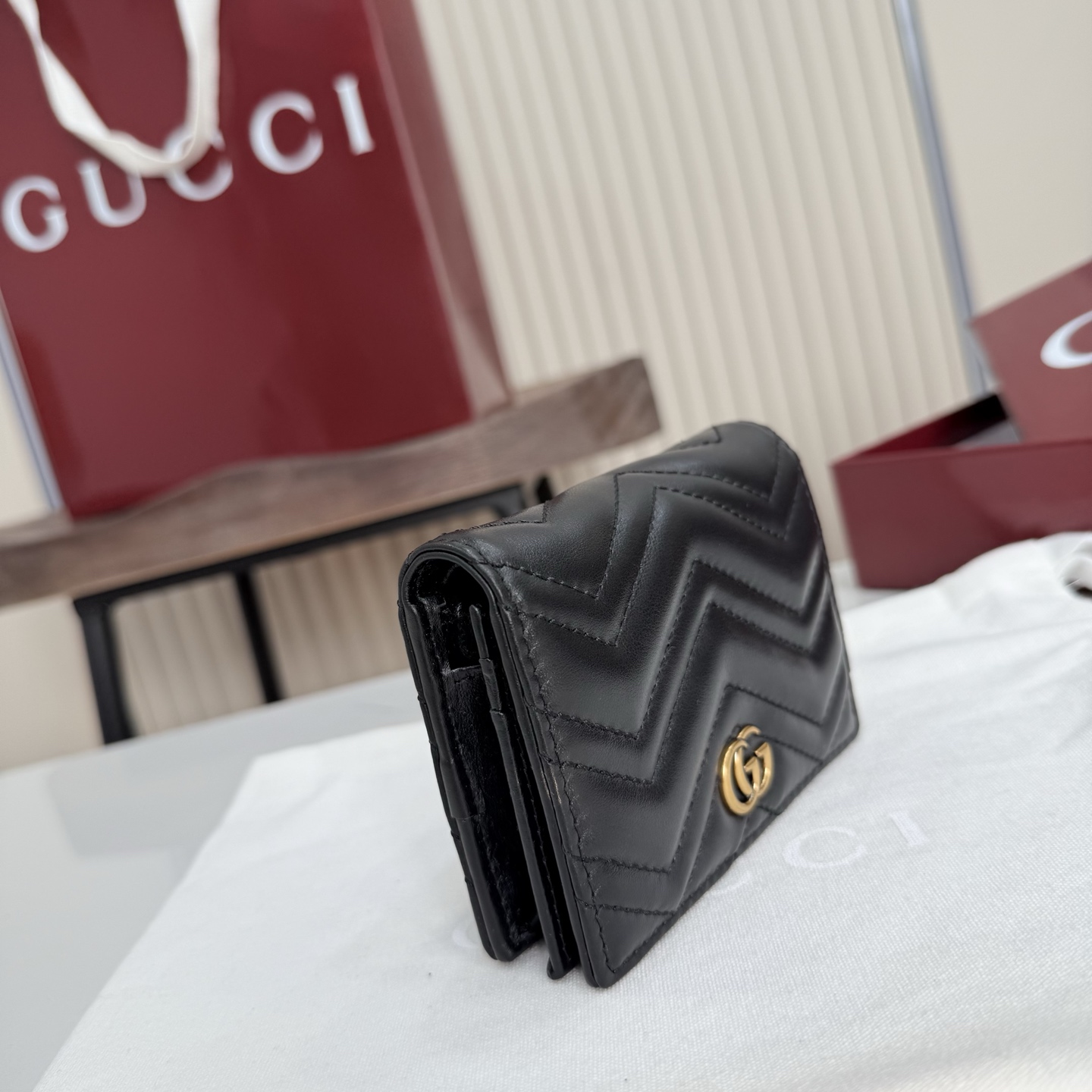 Gucci GG Marmont card case wallet 466492