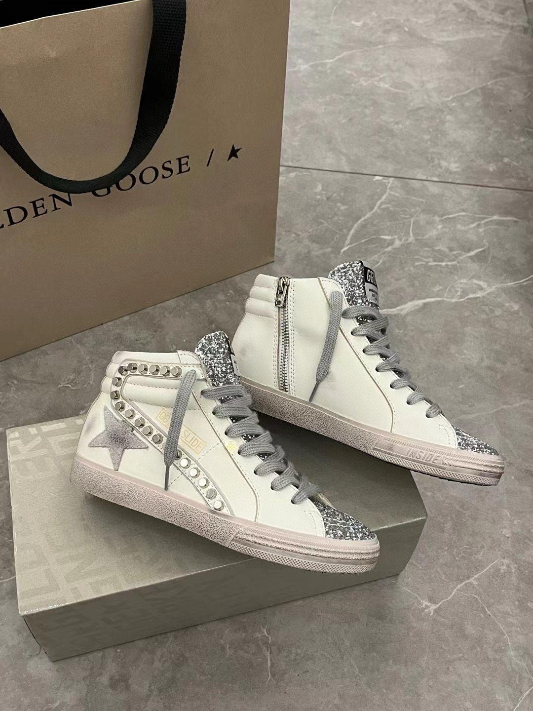 Golden Goose Unisex Star Sneakers