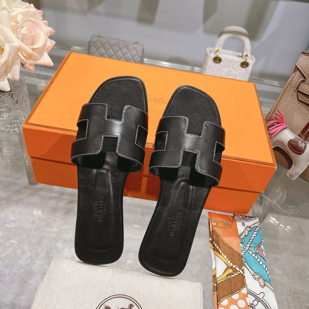 Hermes Women's Oran Slide