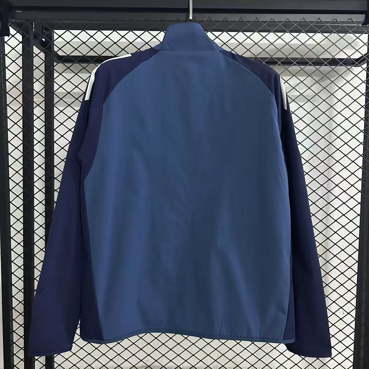 Arsenal Training Windbreaker 2025 | Soc Jersey - Premium Football Jersey