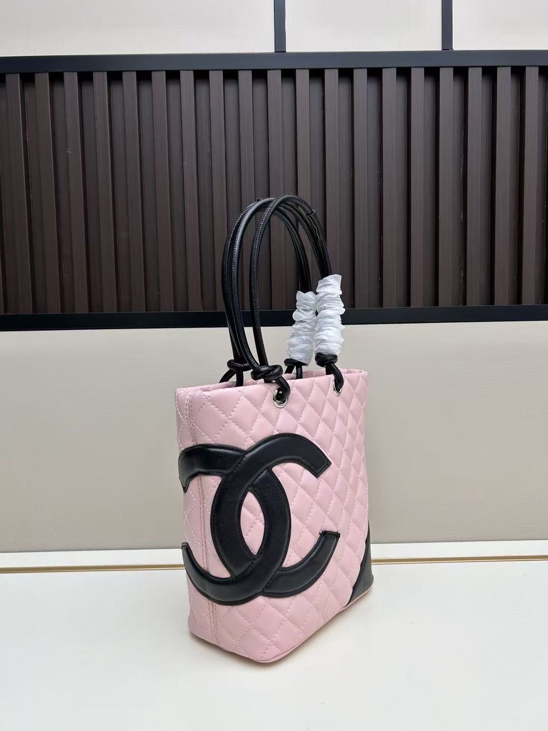 Chanel Cambon Kangpeng series diamond grid patterned handbag