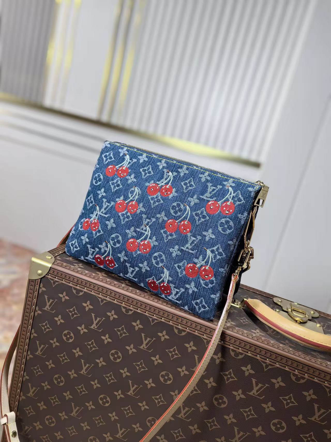 Louis Vuitton LV new denim cherry embroidery chain bag