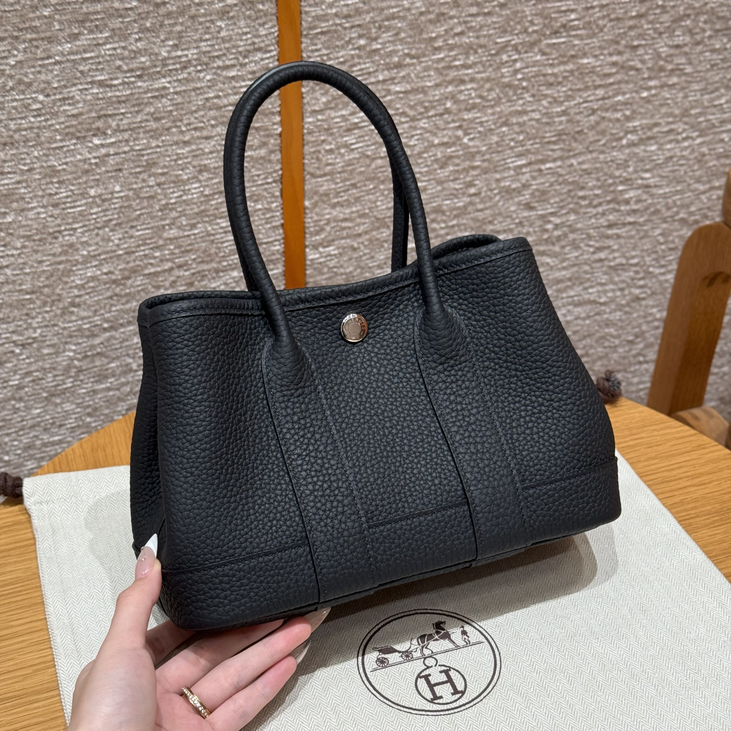 Hermes Black Negonda Garden Party 23