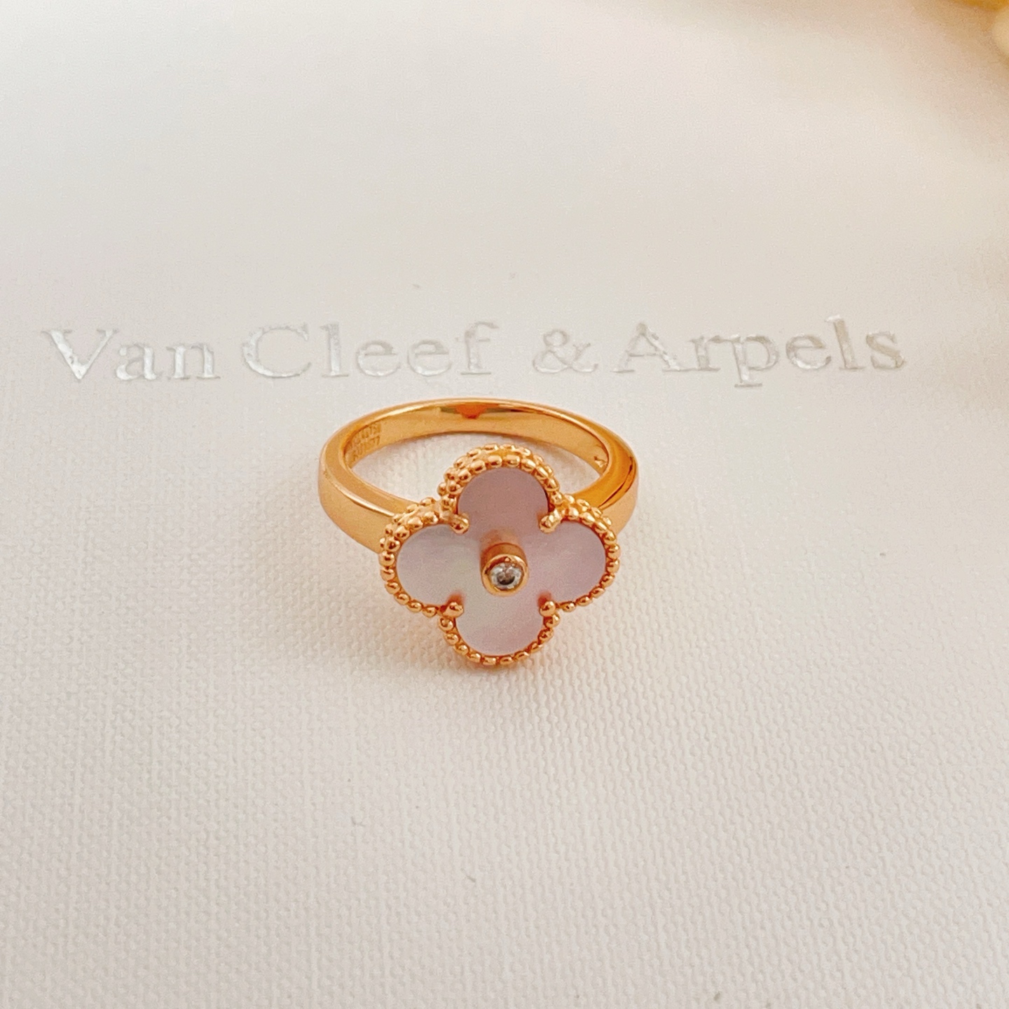 Van Cleef Fashion Ring