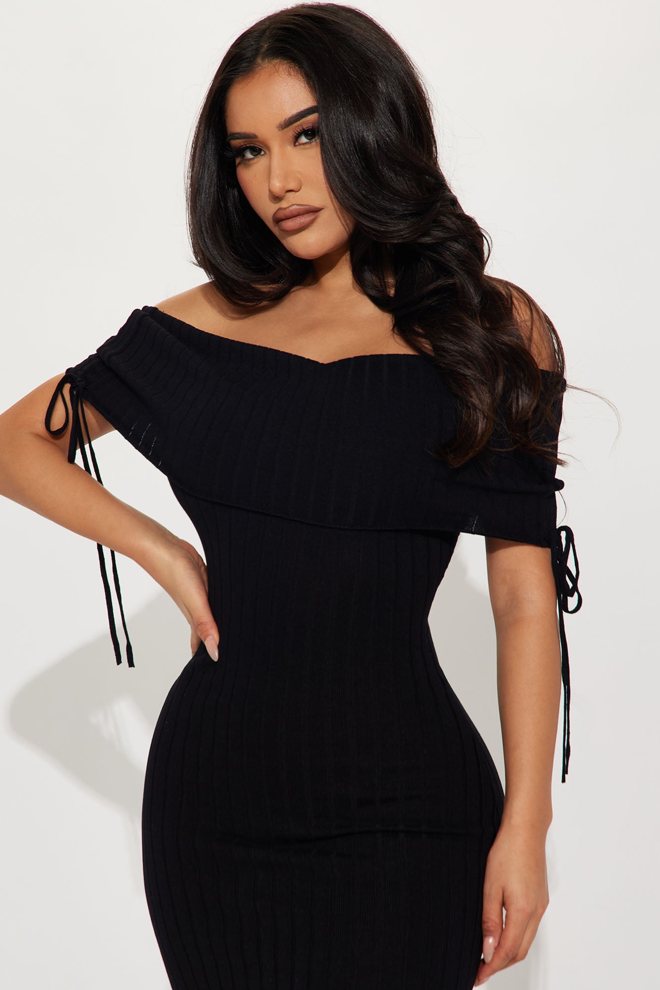 Maya Mermaid Maxi Dress - Black