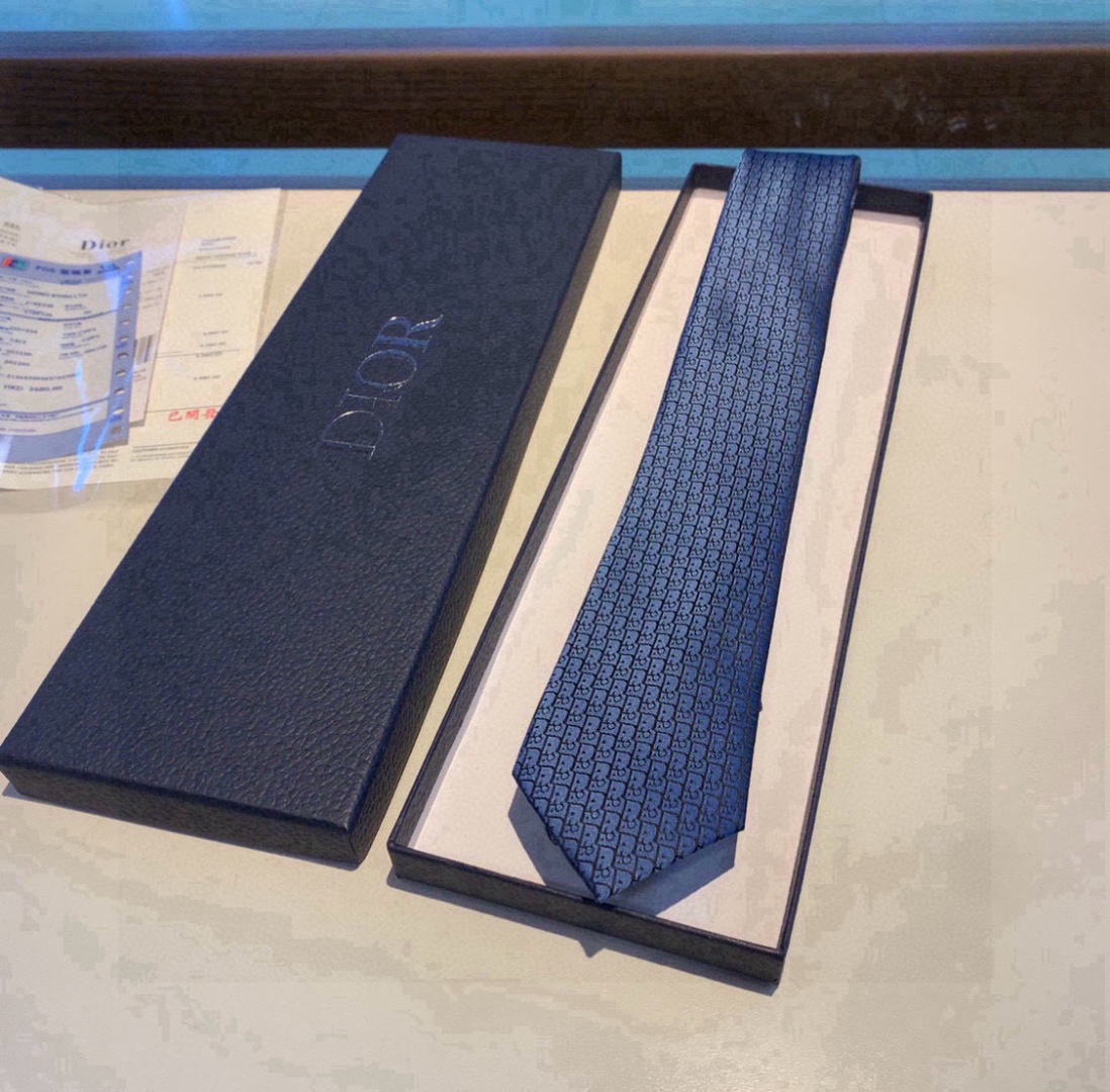 Dior Classic Oblique Monogram Jacquard Silk Tie - Essential for Business Elite Styling - KAIROO