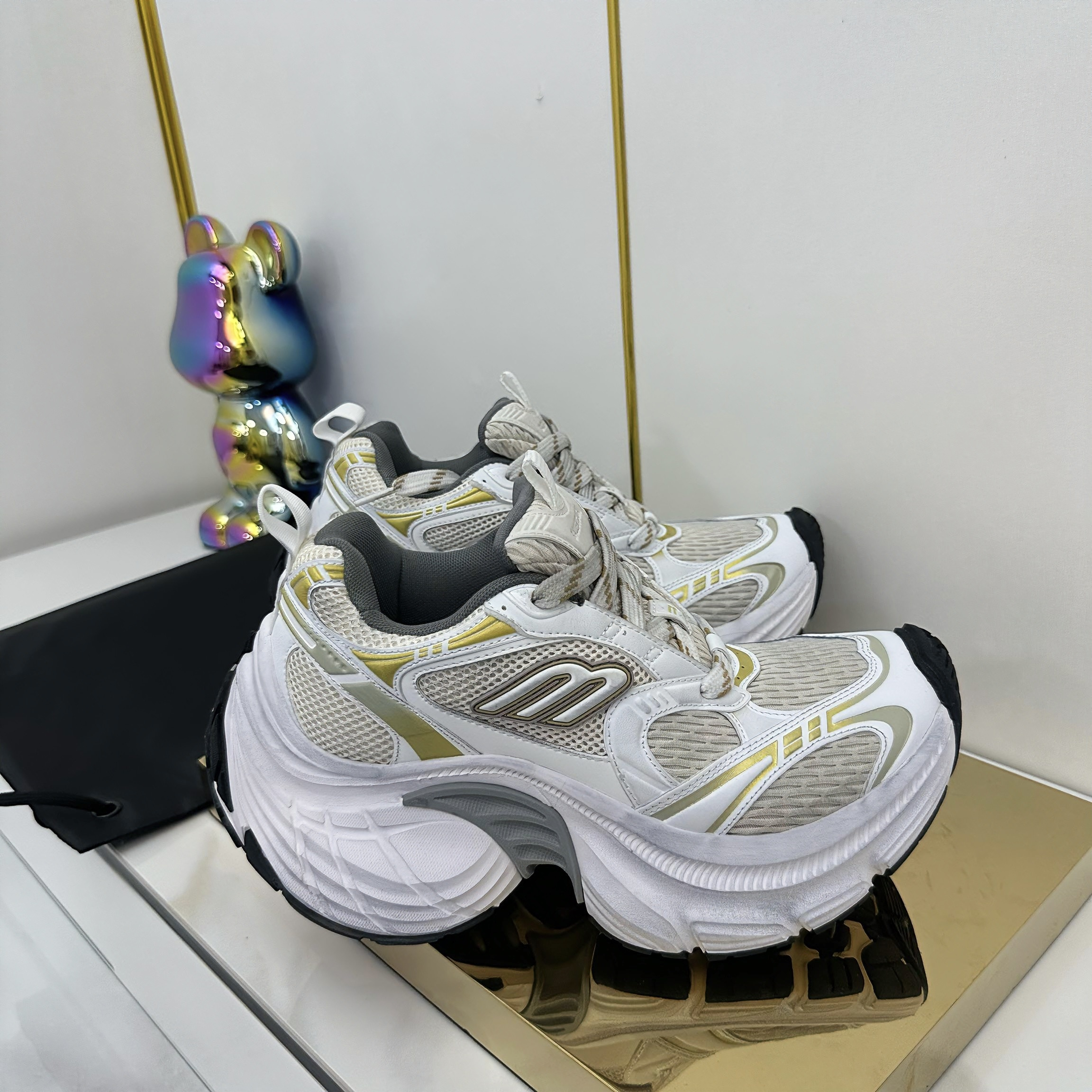 Balenciaga 6XL Unisex Sneakers