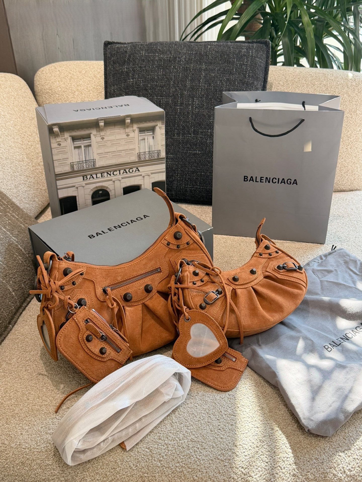 Balenciaga Le Cagole Suede Studded Purse & Heart Mirror Charm Shoulder Hobo Bag - KAIROO