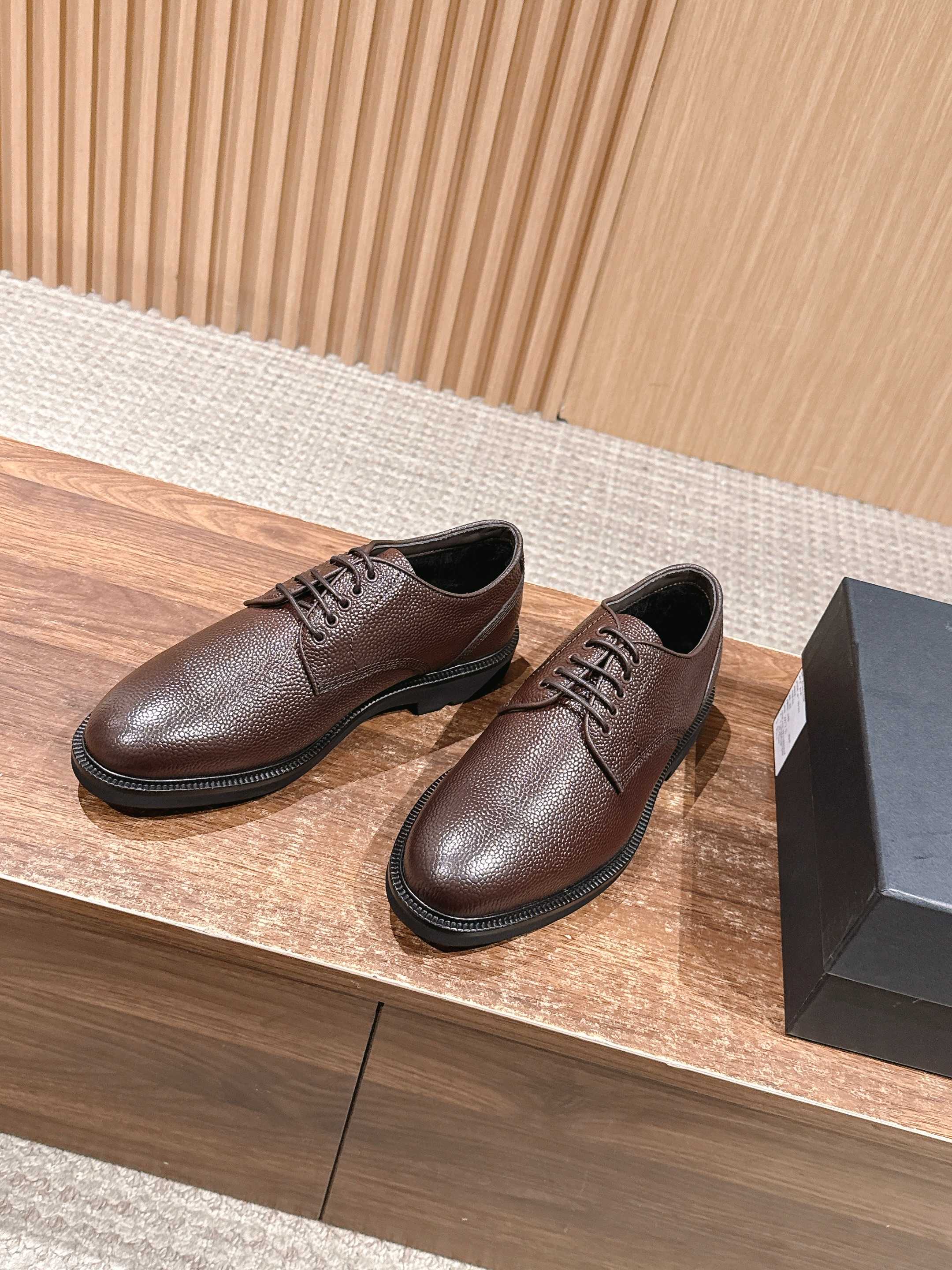 Zegna Aosta Dress Derby in luxury grained calfskin