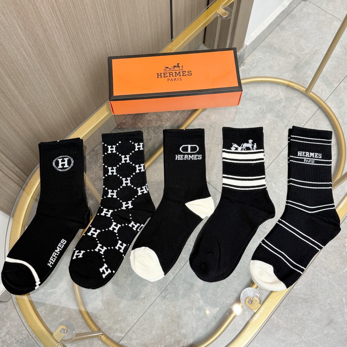 Hermes Wool Socks ( 5 pairs)